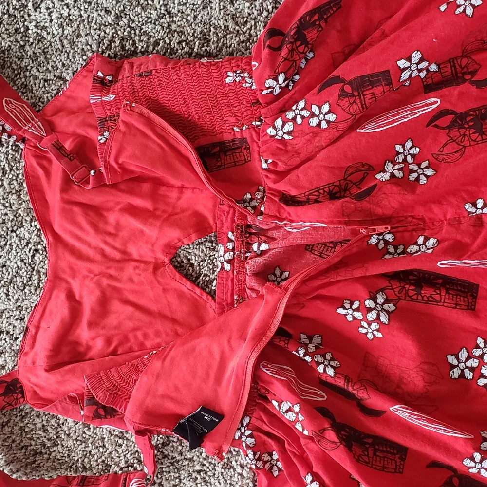 Disney Lilo And Stitch Red Mini Dress Tropical Hawaiian Keyhole Peakaboo Bodice - Picture 7 of 8